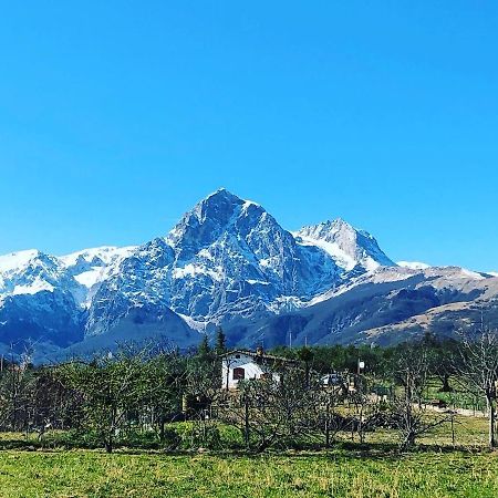 La Casetta Di Trignano Isola del Gran Sasso dʼItalia Buitenkant foto